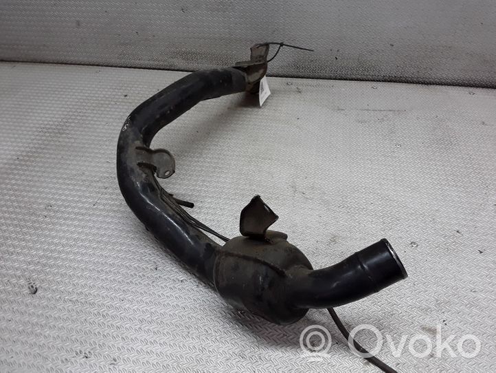 Toyota Avensis Verso Tube d'admission de tuyau de refroidisseur intermédiaire 1736127050