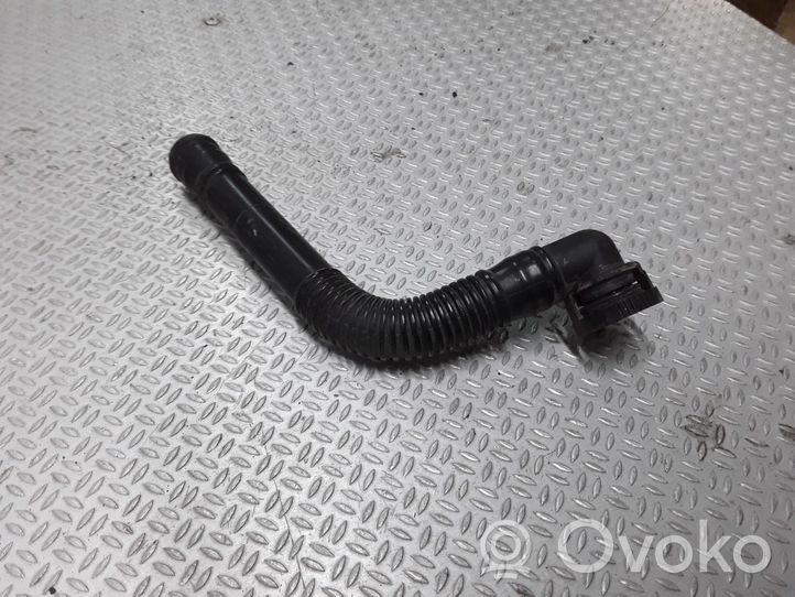 Volkswagen Golf V Sfiato/tubo di sfiato/tubo flessibile 3C0129637B