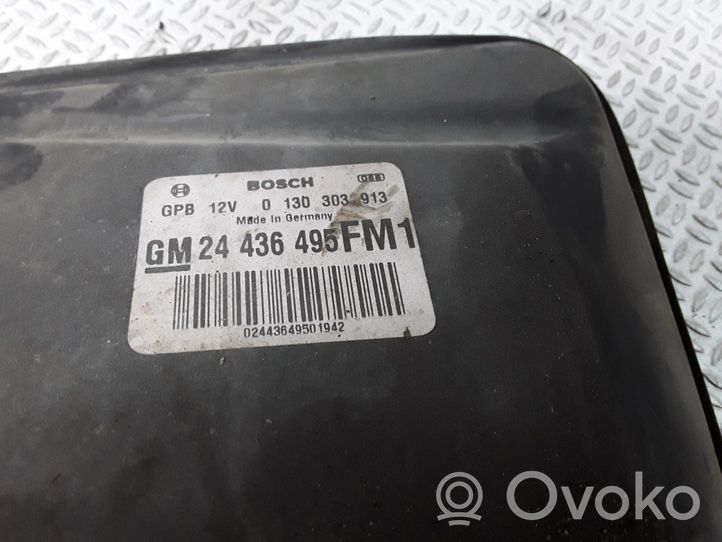 Opel Omega B2 Ventilatore di raffreddamento elettrico del radiatore 24436495