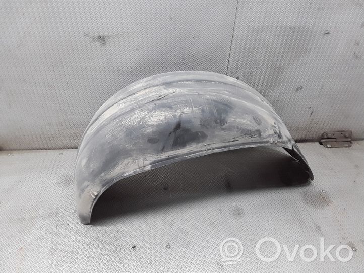 Volvo S70  V70  V70 XC Rivestimento paraspruzzi parafango posteriore 