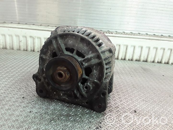 Audi A4 S4 B5 8D Generator/alternator 028903028F