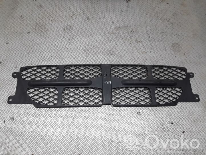 Ford Explorer Grille calandre supérieure de pare-chocs avant 