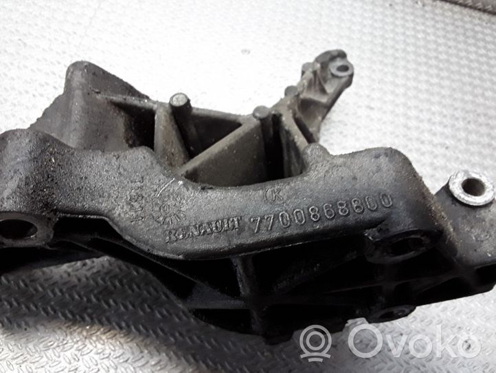 Renault Espace III Generator/alternator bracket 7700868800