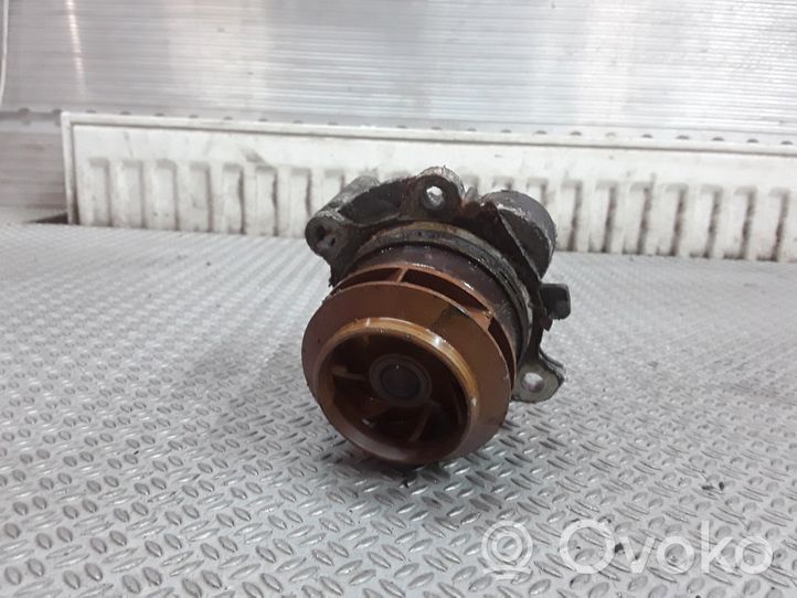 Ford Galaxy Pompa dell’acqua 038121031C