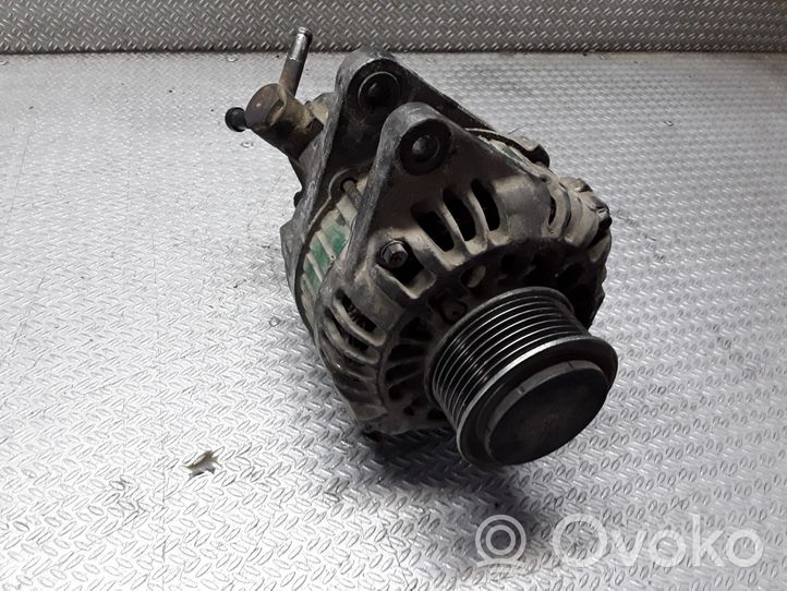 KIA Sorento Alternator 373004A110