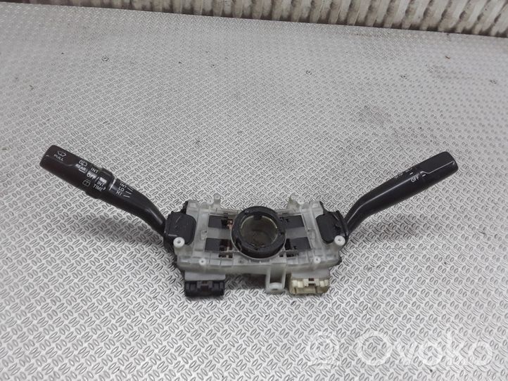 Toyota Hilux (N80, N90, N100, N110) Leva/interruttore dell’indicatore di direzione e tergicristallo 8431035600