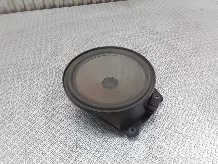 Audi A2 Altoparlante portiera anteriore 8Z0035411