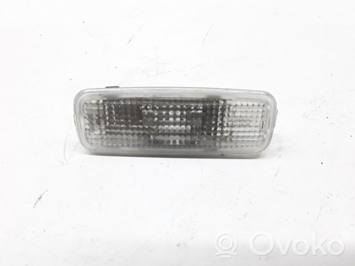 Audi A2 Illuminazione sedili posteriori 8L0947105A