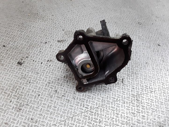 Nissan X-Trail T30 Thermostat / Thermostatgehäuse 