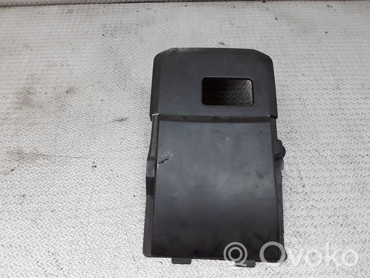 Volvo S40 Dangtis akumuliatoriaus dėžės 30667276