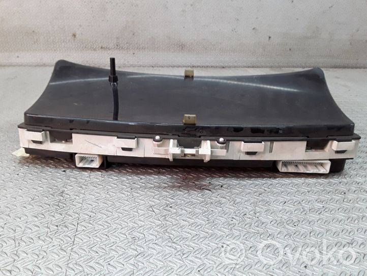 Toyota Corolla E120 E130 Tachimetro (quadro strumenti) 110080107004