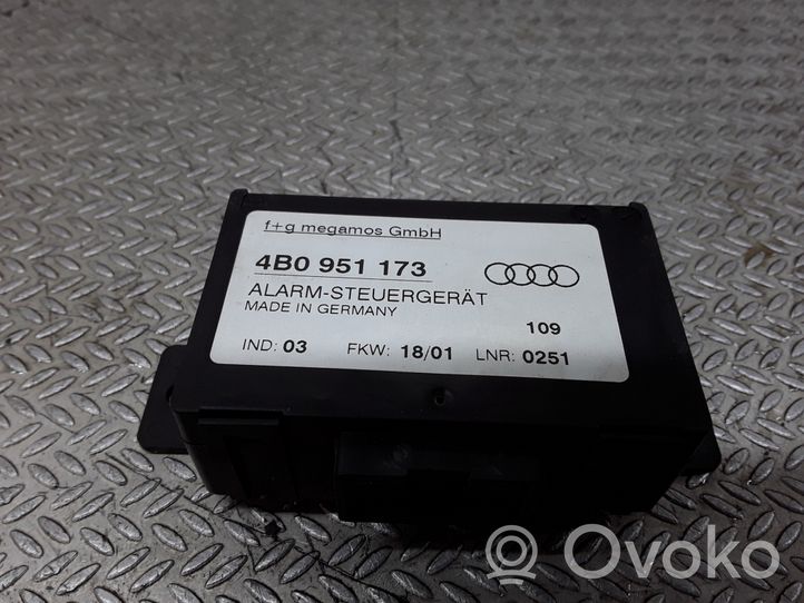 Audi A6 Allroad C5 Hälytyksen ohjainlaite/moduuli 4B0951173