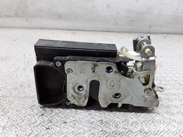 Chevrolet Nubira Front door lock A046818