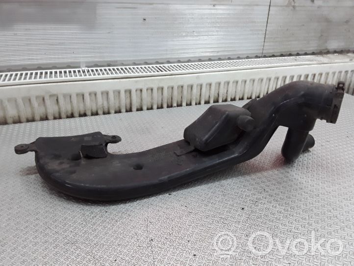 KIA Sportage Oro paėmimo kanalo detalė (-ės) K01113Z05B