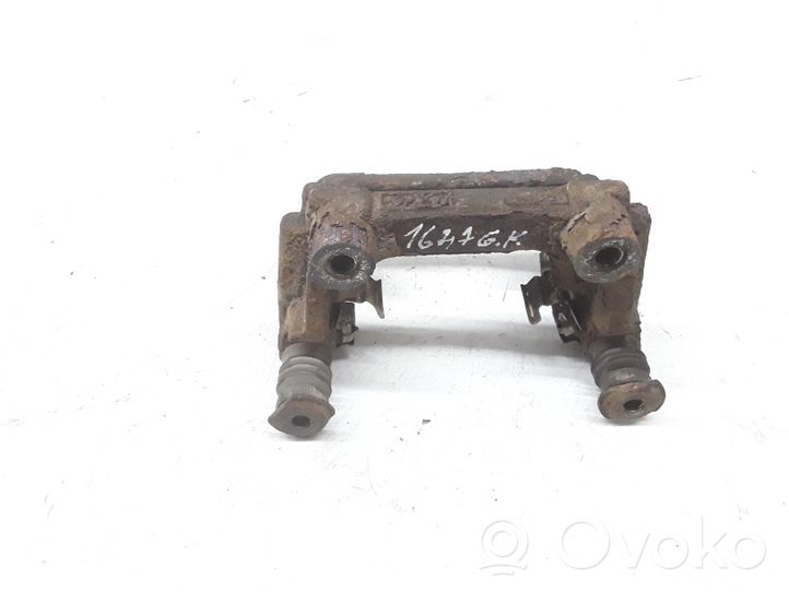 Ford Mondeo Mk III Supporto della pinza del freno posteriore 