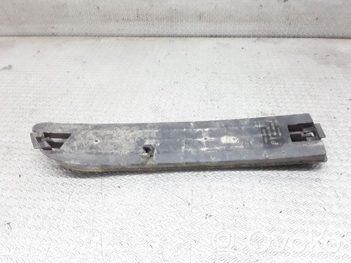 Audi A6 S6 C4 4A Mascherina inferiore del paraurti anteriore 4A0807345J