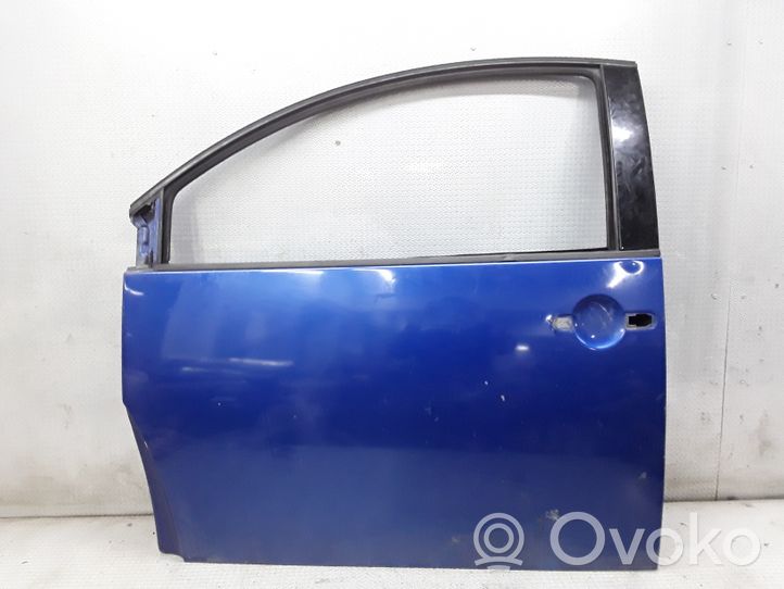 Volkswagen New Beetle Ovi (2-ovinen coupe) 