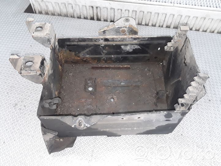 Renault Trafic II (X83) Support boîte de batterie 