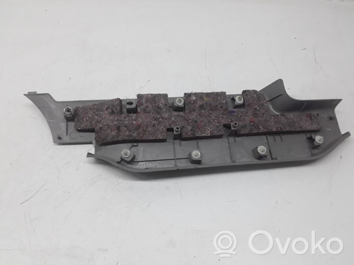 Mitsubishi Grandis Altra parte interiore MR576167