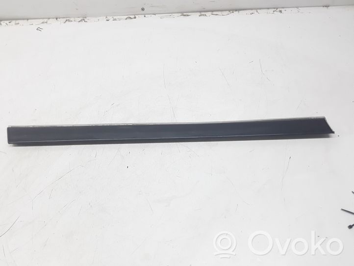 Audi A8 S8 D2 4D Moulure de porte arrière 4D0853962