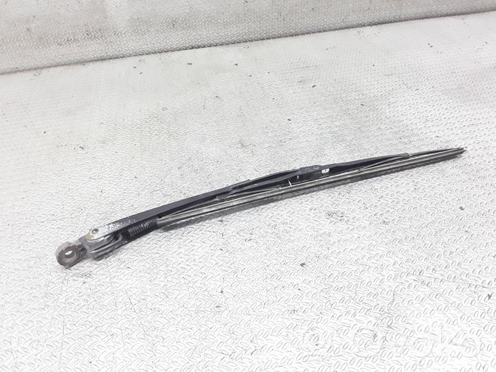 Mercedes-Benz C W203 Rear wiper blade arm A2038201544