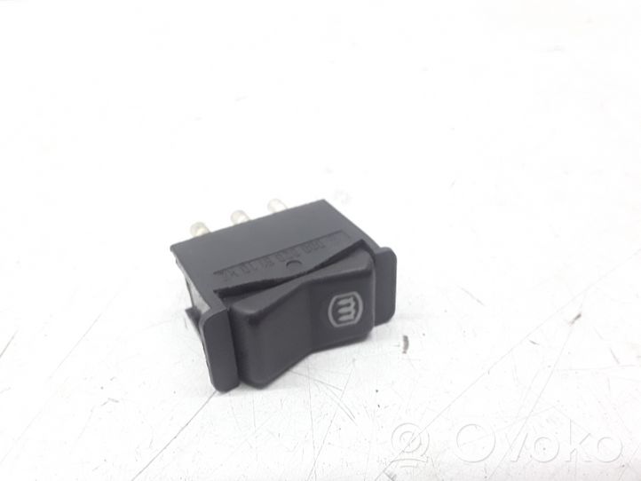 Mercedes-Benz 200 300 W123 Windscreen/window heater switch 0008206110KZ