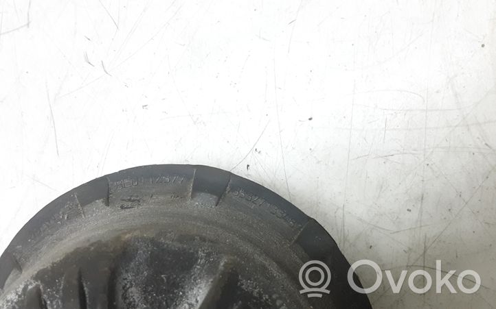 Audi A4 S4 B6 8E 8H Podkładka / Gniazdo sprężyny przedniej 8E0412377