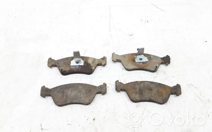 Toyota Avensis T220 Brake pads (front) 