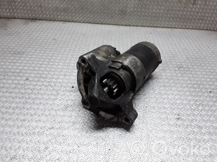 Peugeot 206 Starter motor M001T