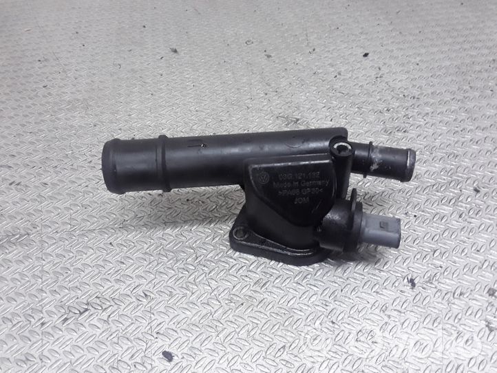 Volkswagen PASSAT B6 Tuyau de liquide de refroidissement moteur 03G121132