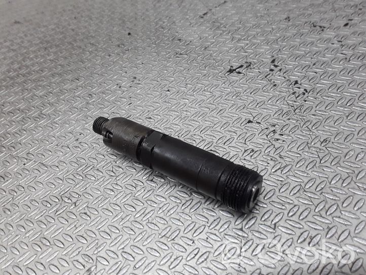 Mercedes-Benz C W202 Injecteur de carburant 0000101051