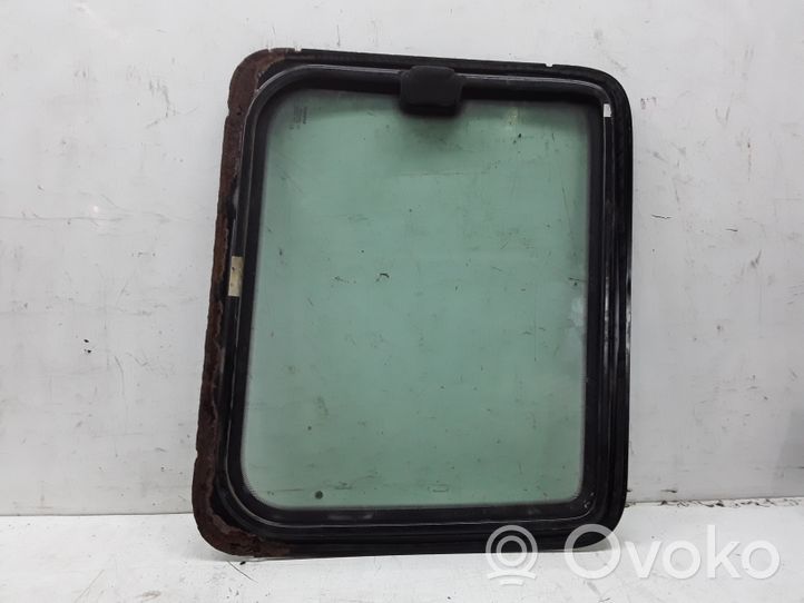 Renault Kangoo I Sliding door window/glass 