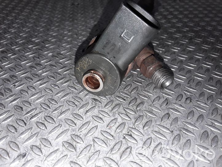 Mercedes-Benz C W203 Injecteur de carburant A6130700987