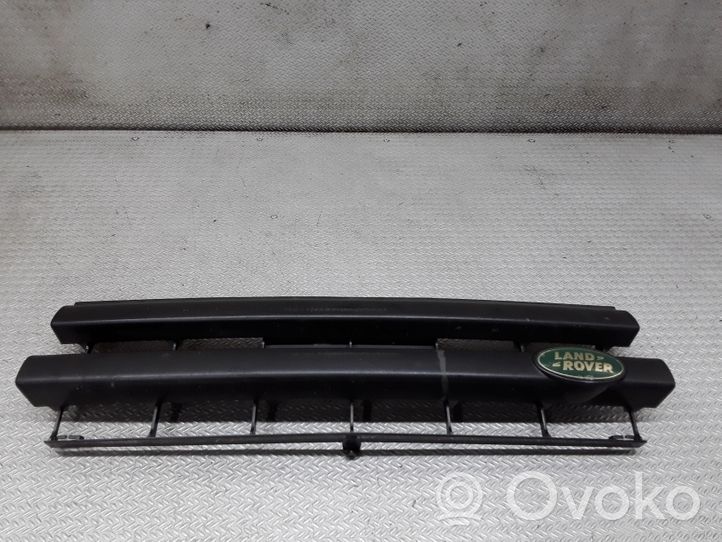 Land Rover Freelander Grille calandre supérieure de pare-chocs avant AWR1496