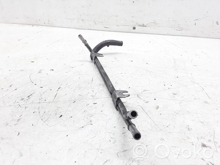 Volkswagen Polo III 6N 6N2 6NF Tuyau d'alimentation conduite de carburant 