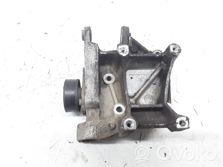 Land Rover Freelander Support de générateur / alternateur 