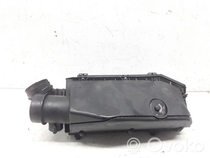 Mercedes-Benz E W211 Scatola del filtro dell’aria A6130900801