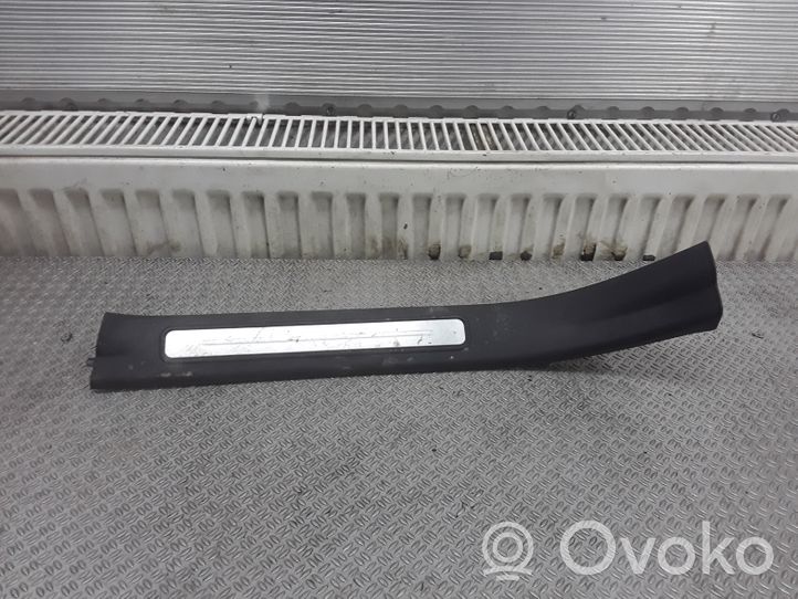 Mercedes-Benz A W169 Copertura del rivestimento del sottoporta posteriore A1696801074