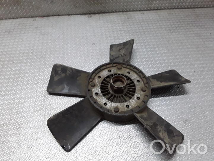 Opel Omega B1 Hélice moteur ventilateur 90144767