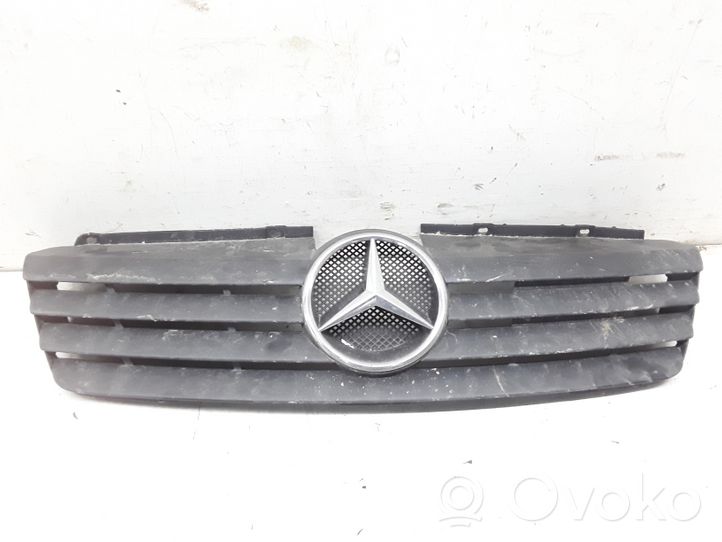 Mercedes-Benz Vaneo W414 Front bumper upper radiator grill A4148800085