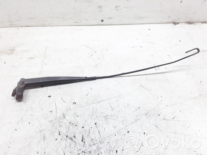 Mercedes-Benz Vaneo W414 Front wiper blade arm 