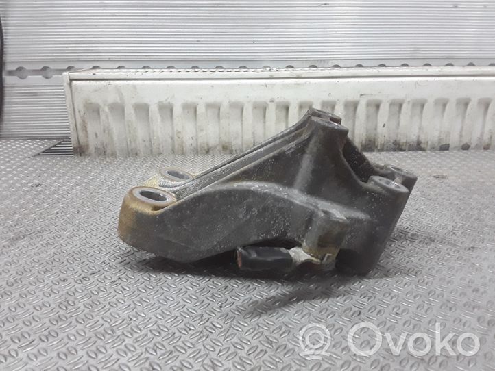 Subaru Justy Support, suspension du moteur 