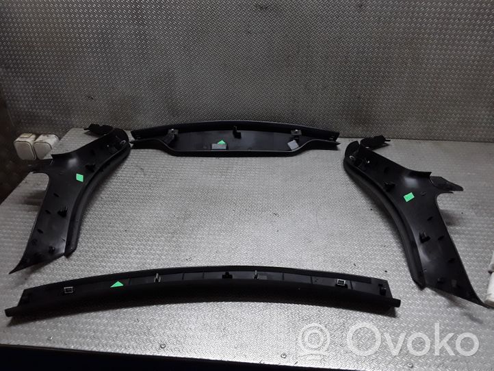 Citroen DS5 Garniture de hayon 9687664677