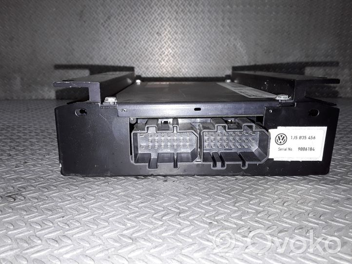 Volkswagen Golf IV Sound amplifier 1J5035456