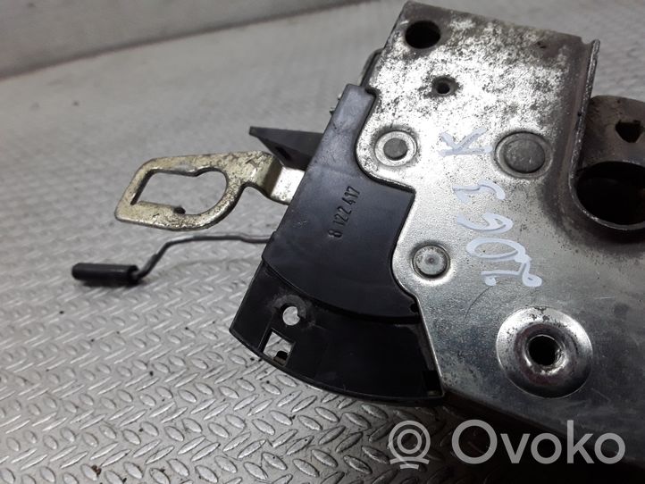 BMW 3 E36 Etuoven lukko 8122417