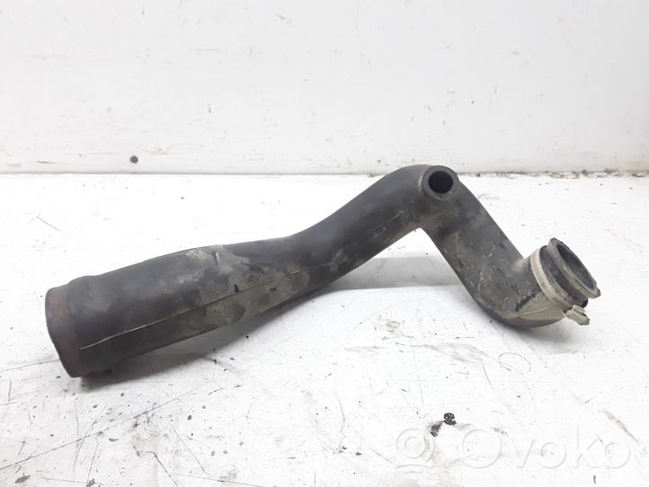 Volkswagen PASSAT B3 Manguera/tubo del intercooler 357129527AE