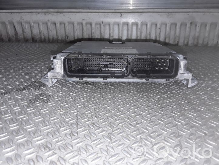 Opel Signum Unidad de control/módulo del motor 8973521854