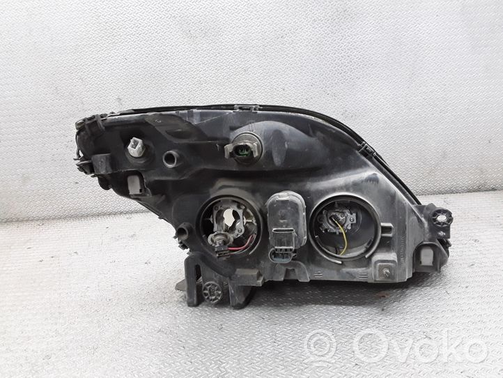 Renault Scenic RX Lampa przednia 087552