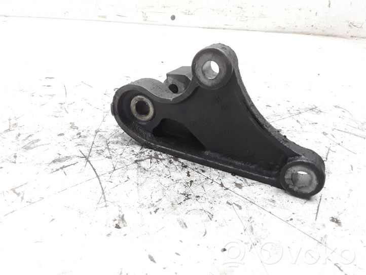 Ford Focus Gearbox mounting bracket 
