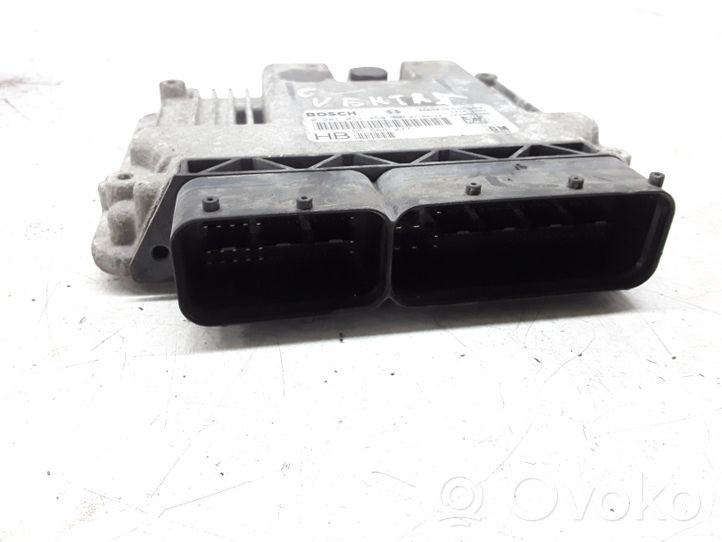 Opel Vectra C Sterownik / Moduł ECU 0281014450